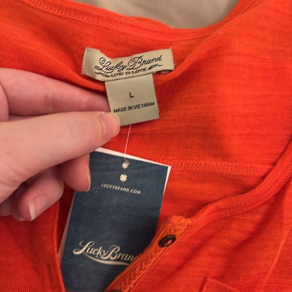 nwt women’s orange button lucky brand shirt - Picture 3 of 3